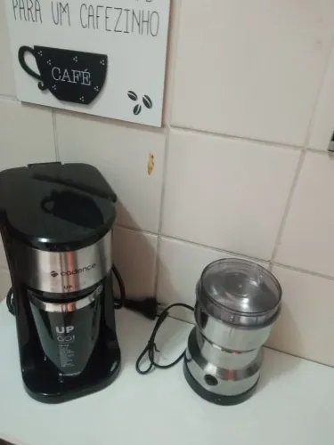 Cafeteira elétrica e Moedor de cafe