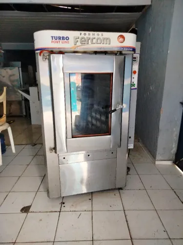 Forno turbo gas 10 telas semi novo