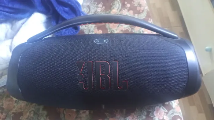 Caixa de som jbl