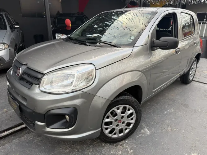 Fiat Uno Attractive 1.0 Flex 6V 5P 2017