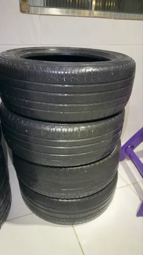 Pneu Aro 18 225/55