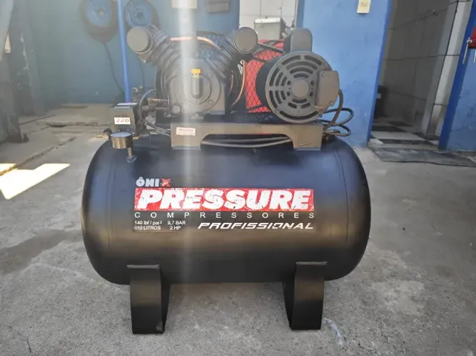 Compressor de ar 140 libras / 10 pcm / monofásico 220 V / Pressure