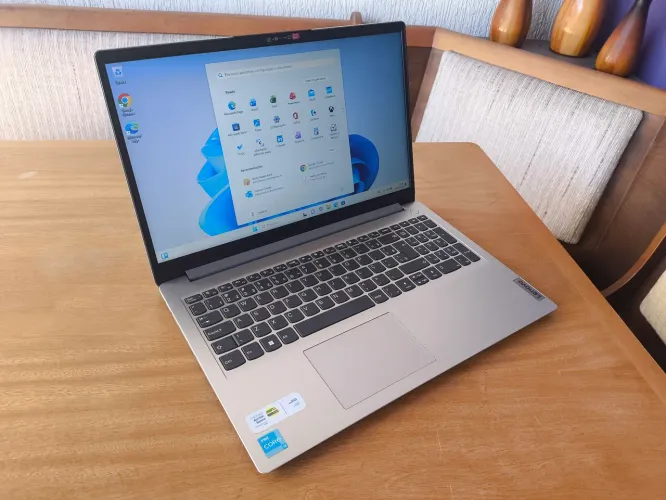 Notebook Lenovo Ideapad i3 - 12th, SSD M2 nvme de 256 GB, tela de 15.6 polegadas