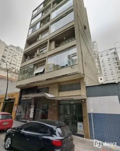 Apartamento no Centro de 2 dormitórios