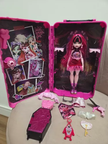 Draculaura Skulltimate Secrets G3