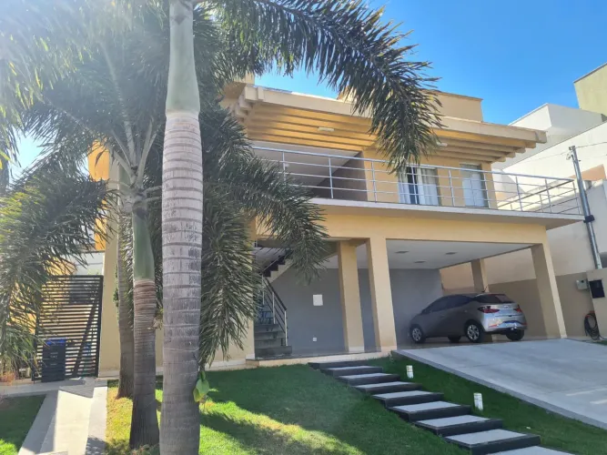 Casa à venda 3 Quartos, 3 Suites, 4 Vagas, 568M², Condomínio do Lago, Goiânia - GO