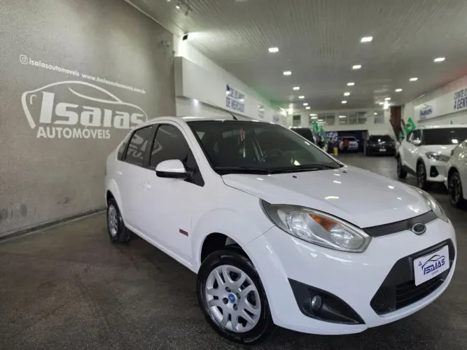 Ford Fiesta SE 1.6 8V Flex 5P 2013