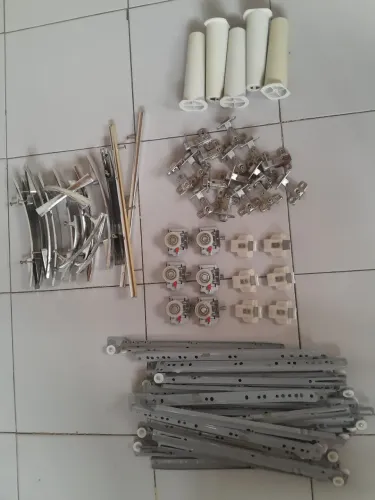 Dobradiças para armários