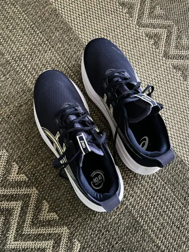 Asics Nimbus 27