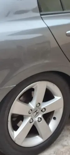Rodas Civic 2010 com pneus meia vida