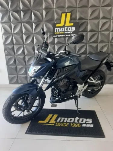 Honda CB 300f Twister Flex 2025