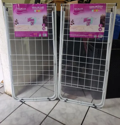 VARAL DE CHÃO COM ABAS BRANCO 