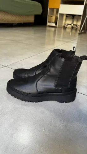 Bota preta TAM 36