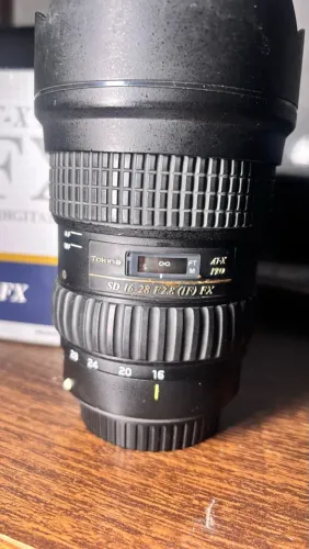 Lente 16-28mm F2.8 Tokina para Cânon