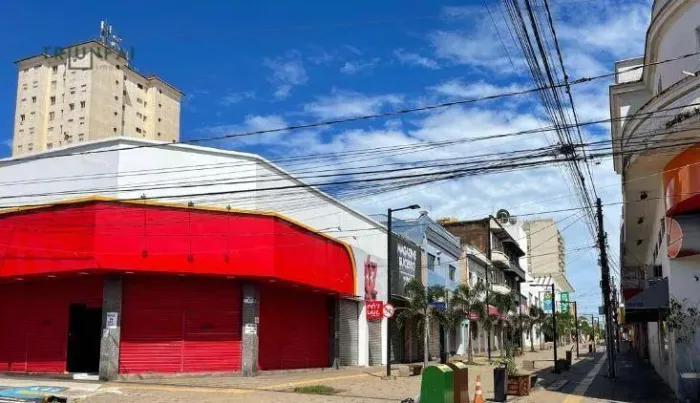 Ponto, 220 m² - venda por R$ 2.500.000,00 ou aluguel por R$ 15.000,00/mês - Centro - Lins/