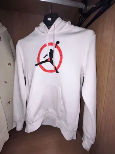 Blusa jordan MVP