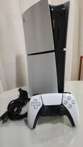 PS5 slim 1TB com defeito