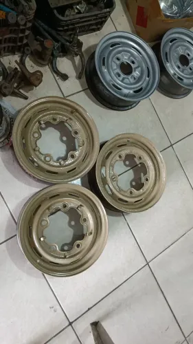 RODAS 5 FUROS ARO 15 ORIGINAL DO FUSCA KOMBI KARMAN GUIA BUG BAJA 