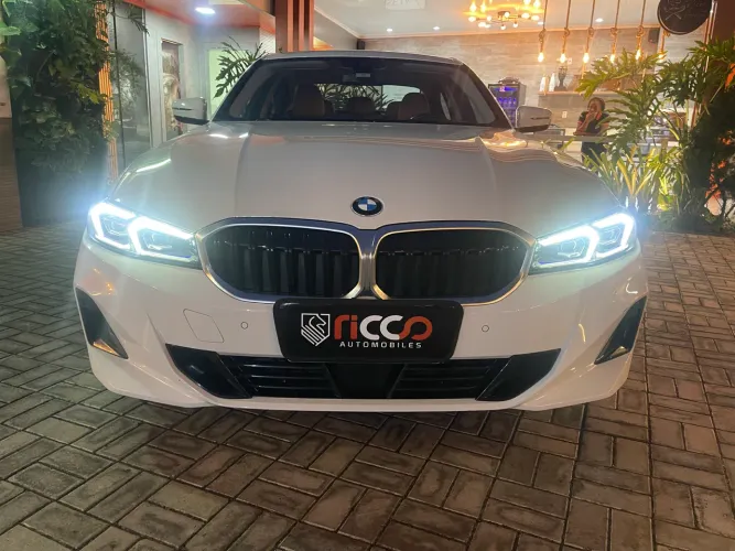 BMW 320I A Modern/sport TB 2.0/a.flex 16V 4P 2024