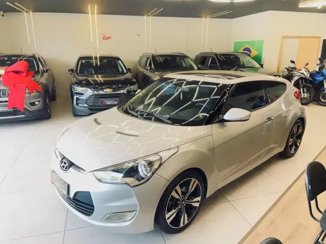 Hyundai Veloster 1.6 16V 140cv Aut. 2013