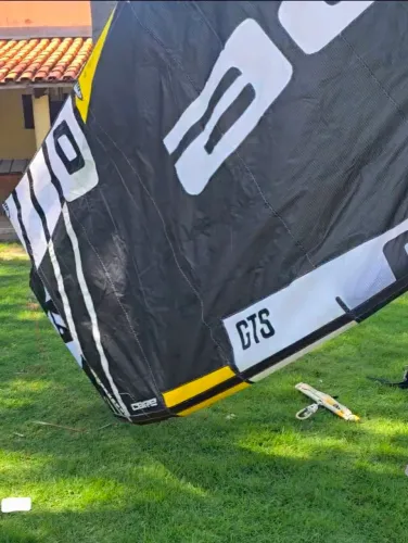 Kite Core GTS5 9.0m + Barra Original Core (Estado de Seminovos / Zero Reparou)