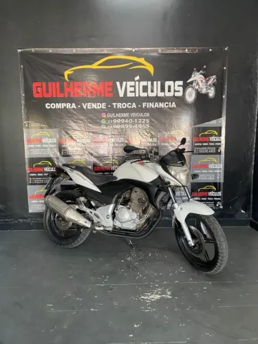 Honda CB 300R