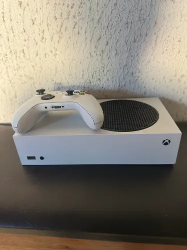 Xbox seris s estado novo pouco usado