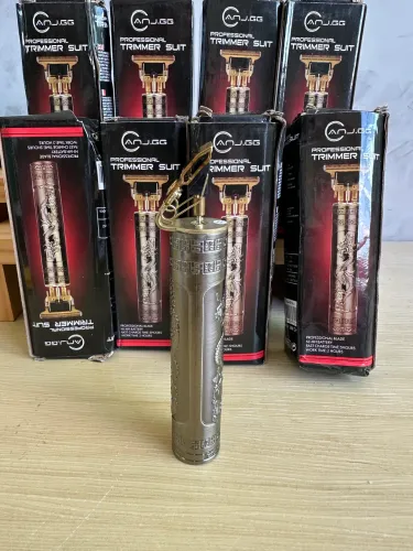 Máquina de Cortar Cabelo Dragão Potente