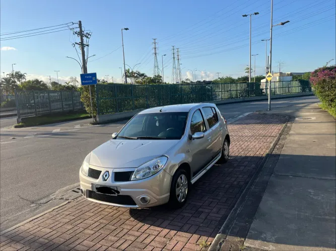 Renault Sandero Expression Hi-flex 1.6 8V 5P 2009