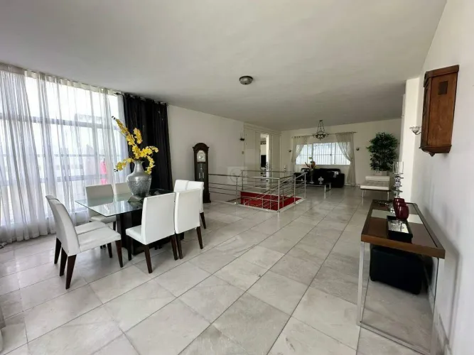 Casa Comercial para aluguel, 6 quartos, 3 suítes, 3 vagas, São José - Aracaju/SE
