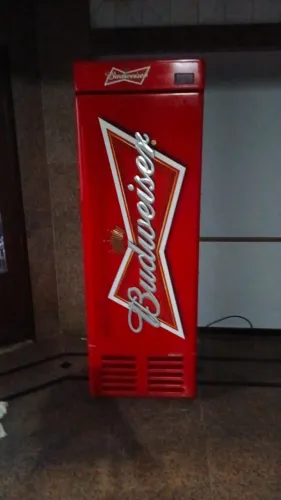 Cervejeira  Gelopar 220w vendo é bom estado $ 2.800