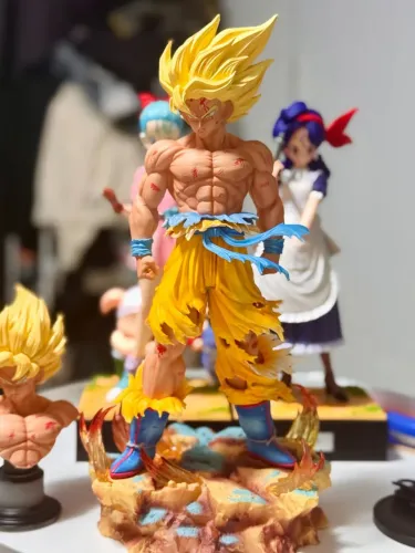 Estátua Goku 34 cm + busto + cabeça extra + Base com Led
