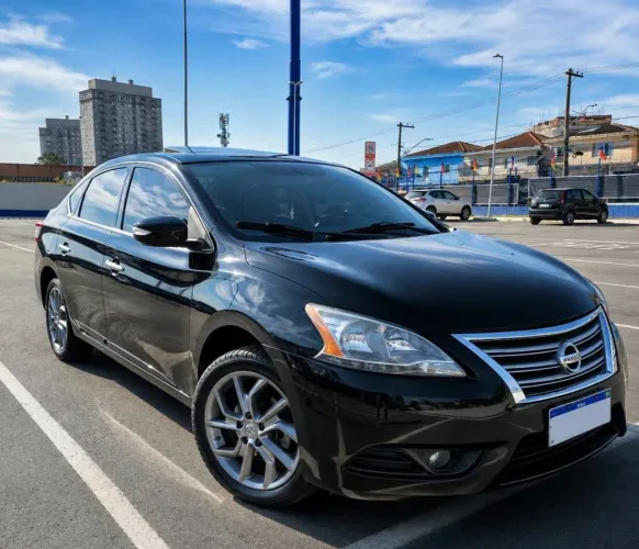 Nissan Sentra Unique 2.0 Flex Fuel 16V Aut. 2016