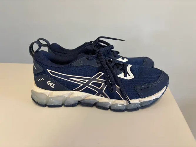 Tênis Asics