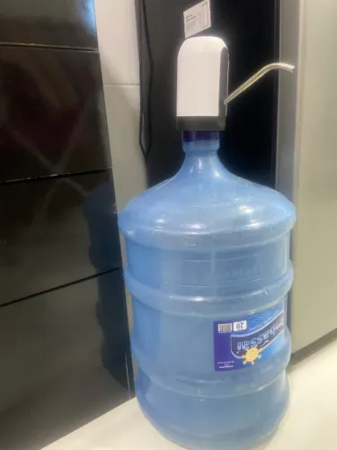 Galão de água + bebedouro