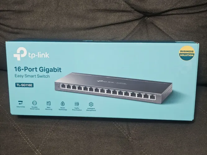 Switch TP-Link 16 Portas Gigabit TL-SG116E - NOVO / Na Caixa
