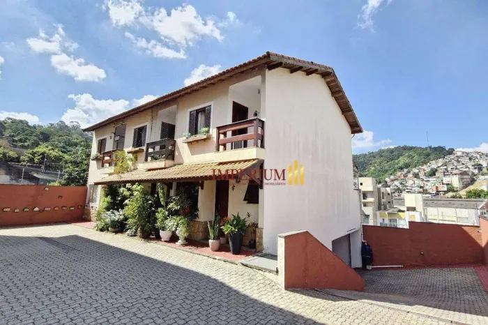 Casa com 2 dormitórios à venda, 97 m² por R$ 450.000 - Tremembé - São Paulo/SP
