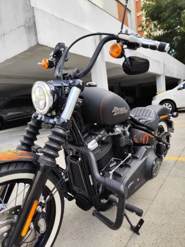 Harley Davidson Street Bob 2019