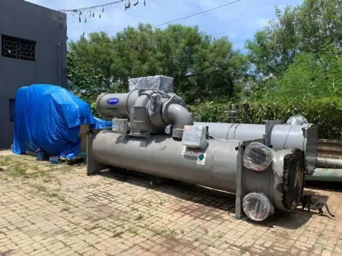 Chiller Centrifugo Carrier 800 TR