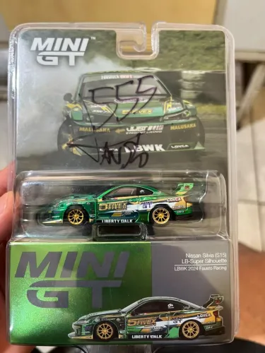 Mini GT Nissan Silvia (S15) 1:64 LB-Super Silhouette 2024 (Autografado) Fausto Racing