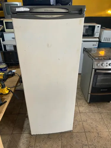Freezer electrolux, entrego