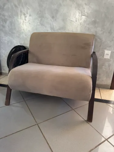 Sofá 2 lugares / poltrona / casa / salão / decoração 