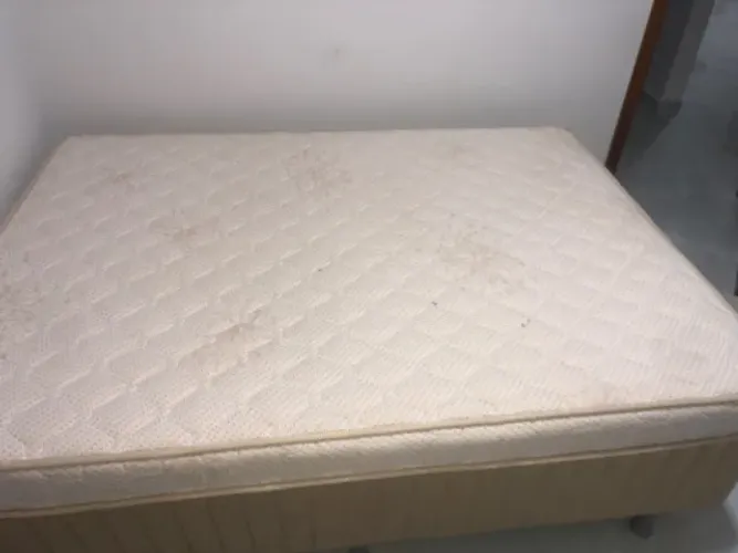 CAMA BOX DE CASAL