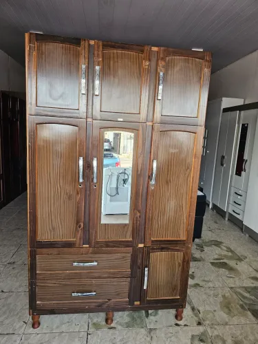 Guarda roupa usado de pinho