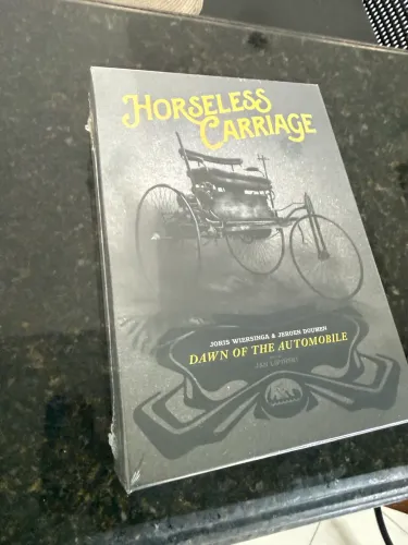 HORSELESS CARRIAGE