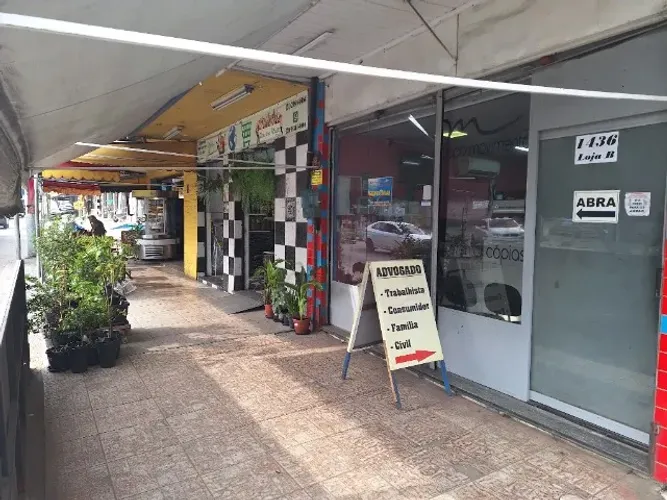 LOJA PRONTA PARA COMERCIO OU ESCRITORIO COM 95m2+DEPOSITO+KITNET(50m2)+energia solar