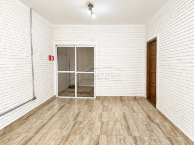 Casa comercial de 217m² com 05 salas comerciais para locação - Jardim Irajá