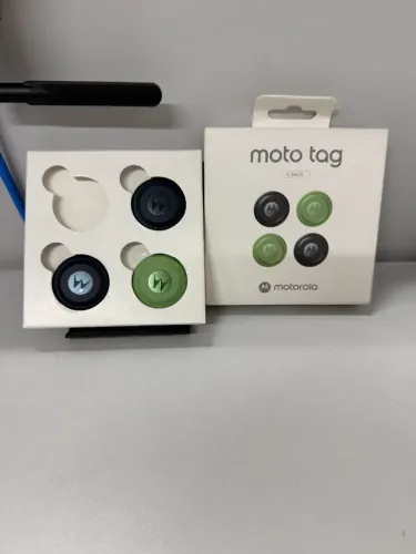 Rastreador Inteligente Motorola Moto Tag 1 Gen, BLE e UWB, Nova
