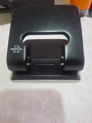 Furador papel ageniap GE-20 