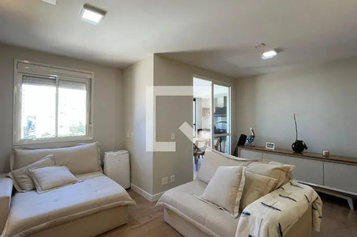 APARTAMENTO RESIDENTIAL em Campinas - São Paulo, Cambuí